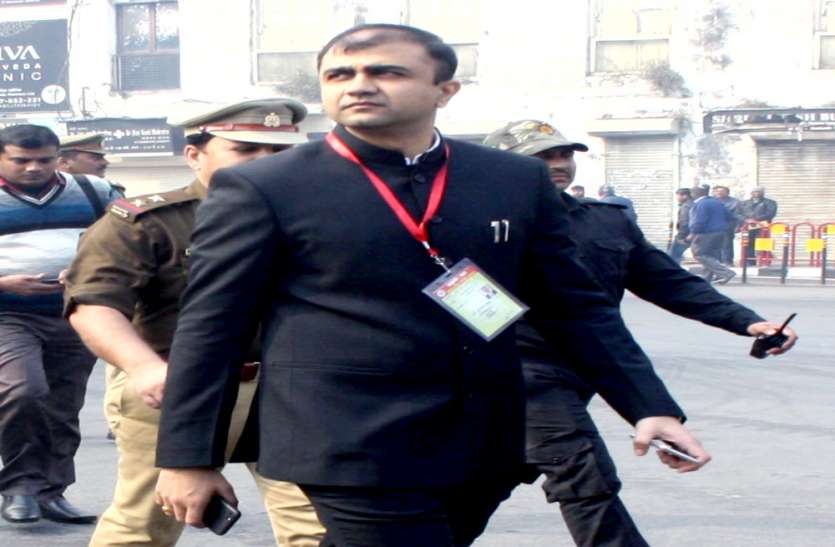 शीतलहर के चलते डीएम ने दिया यह आदेश इस तारीख तक नहीं खुलेंगे स्कूल शीतलहर के चलते डीएम ने दिया यह आदेश इस तारीख तक नहीं खुलेंगे स्कूल
