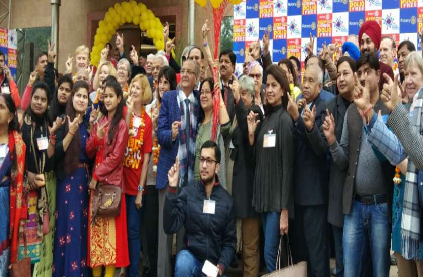 polio.jpg आतंक के साथ पोलियों के लिए भी खतरा बना पाकिस्तान, देखें वीडियो