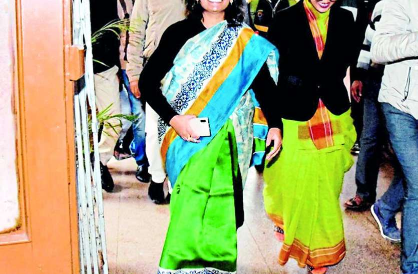 कुर्सी संभालते ही कलेक्टर का एक्शन, निगम के बकायादारों की संपत्ति करेंगे कुर्क कुर्सी संभालते ही कलेक्टर का एक्शन, निगम के बकायादारों की संपत्ति करेंगे कुर्क
