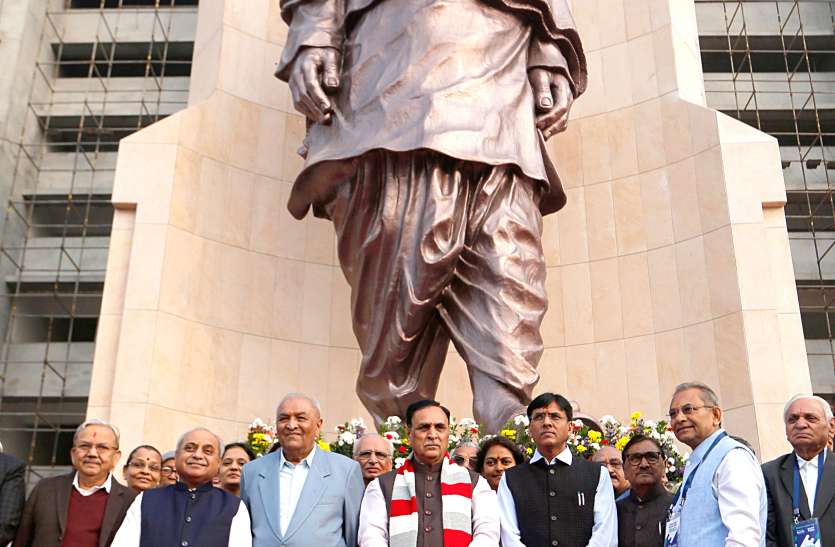 Gujarat: विश्व की दूसरी सबसे बड़ी Sardar Patel की Statue का अनावरण Gujarat: विश्व की दूसरी सबसे बड़ी Sardar Patel की Statue का अनावरण