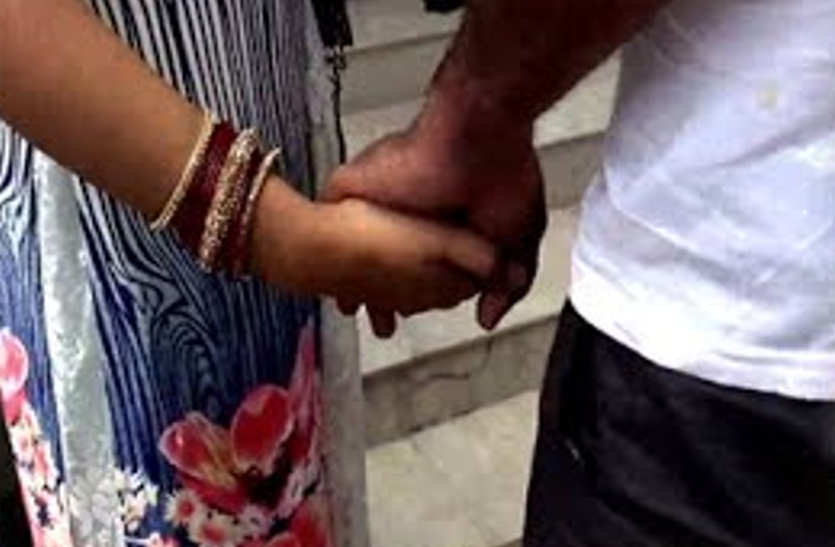 युवक की शादी हो रही थी दूसरी जगह, प्रेमिका के साथ मिलकर उठाया खौफनाक कदम युवक की शादी हो रही थी दूसरी जगह, प्रेमिका के साथ मिलकर उठाया खौफनाक कदम