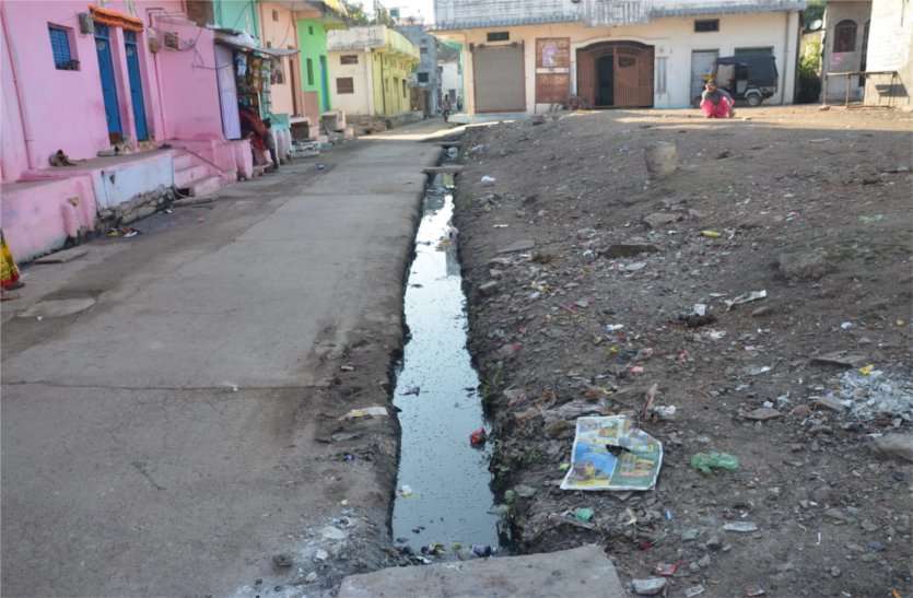 Development work done in the first two and a half years of the council, followed by a break परिषद के शुरुआती ढाई साल में हुए विकास कार्य, उसके बाद लगा ब्रेक, पढ़ें खबर