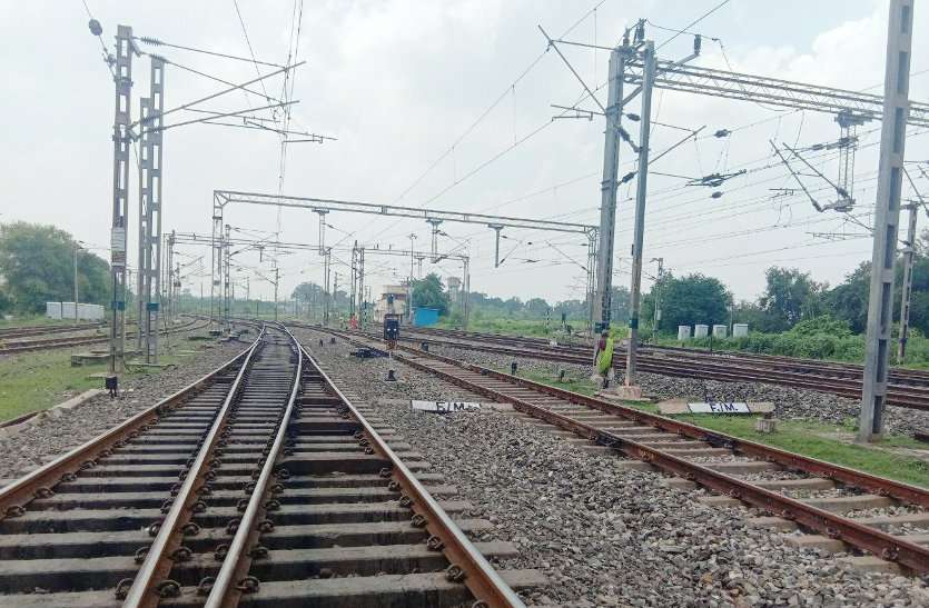 Yard Remodeling will not happen in Katni Junction due to lack of budge Railway: 12 करोड़ के ऊपर पहुंचा यार्ड रिमॉडलिंग का इस्टीमेट, बजट न होने से अटकी मंजूरी, एनआइ वर्क से होने वाला था बड़ा फायदा