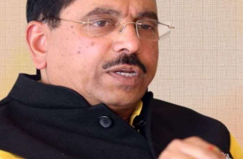 बकाया फसल बीमा राशि का भुगतान शुरू बकाया फसल बीमा राशि का भुगतान शुरू