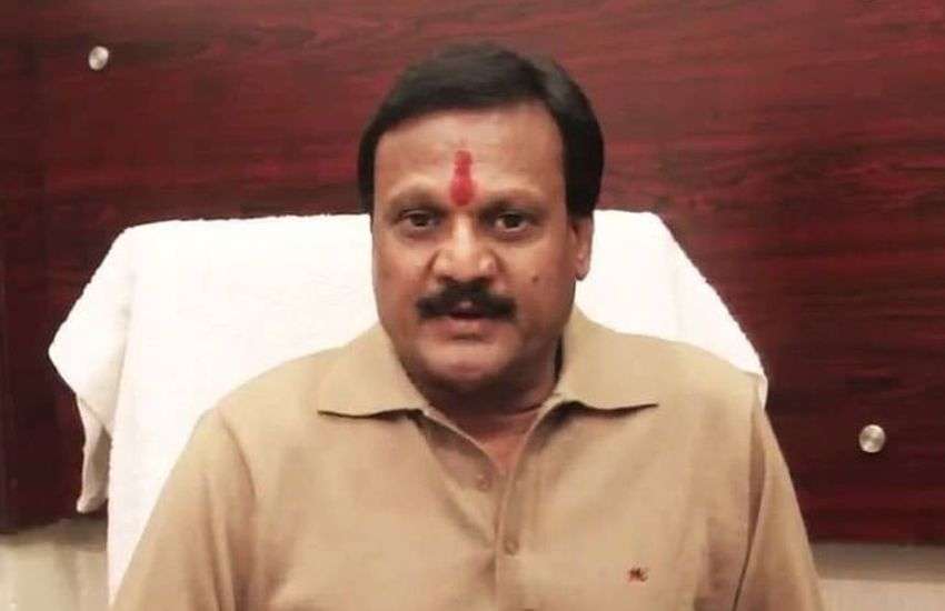 विजयवर्गीय पिता-पुत्र से संघ नाराज, विहिप पदाधिकारी को लेकर दिया था ऐसा बयान, मंत्री बोले- इनका बहिष्कार करो