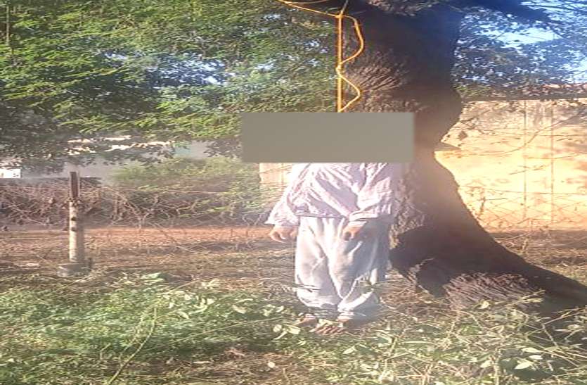शिवनाथ ब्रिज के नीचे मिली युवक की लाश, हाथ पर नाम देखकर पुलिस ने शुरू की जांच