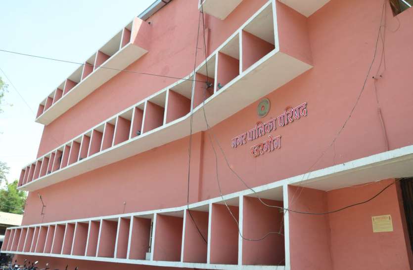 Nagar palika news khargone खरगोन सहित जिले की पांच निकायों में पूरा होने जा रहा परिषद का कार्यकाल, अब प्रशासक के हाथ में होगी कमान