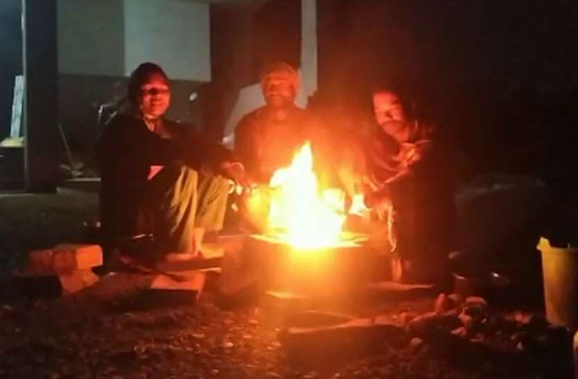 बढऩे लगा सर्दी का असर बढऩे लगा सर्दी का असर