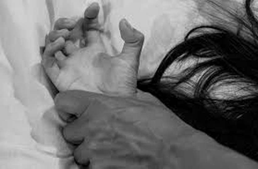 Crime ब्लैकमेल-धोखाधड़ी करने वाले फर्जी पुलिस अफसर के खिलाफ पीडि़ता ने दर्ज कराया कलमबद्ध बयान