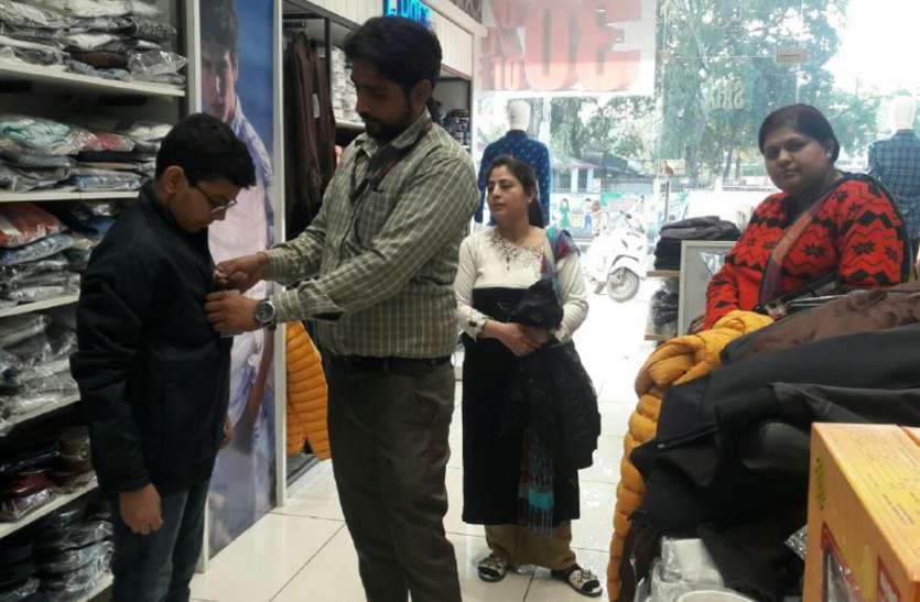 Citizens are availing 20-20% discount and offers नए साल पर ऑफ र्स की बाहर