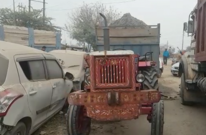 tronika.png अवैध खनन कर बालू ला रहे ट्रैक्टर—ट्रॉली ने बाइक में मारी टक्कर, 1 की मौत