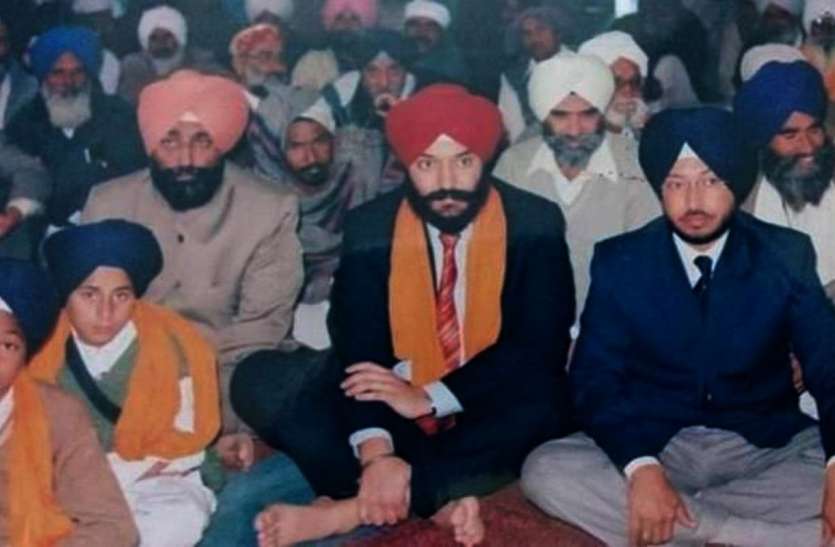 श्रीगंगानगर के नवदीप कनाडा के दिल पर कर रहे राज, तीसरी बार सांसद बने, संभाल रहे हैं महत्वपूर्ण मंत्रालय श्रीगंगानगर के नवदीप कनाडा के दिल पर कर रहे राज, तीसरी बार सांसद बने, संभाल रहे हैं महत्वपूर्ण मंत्रालय