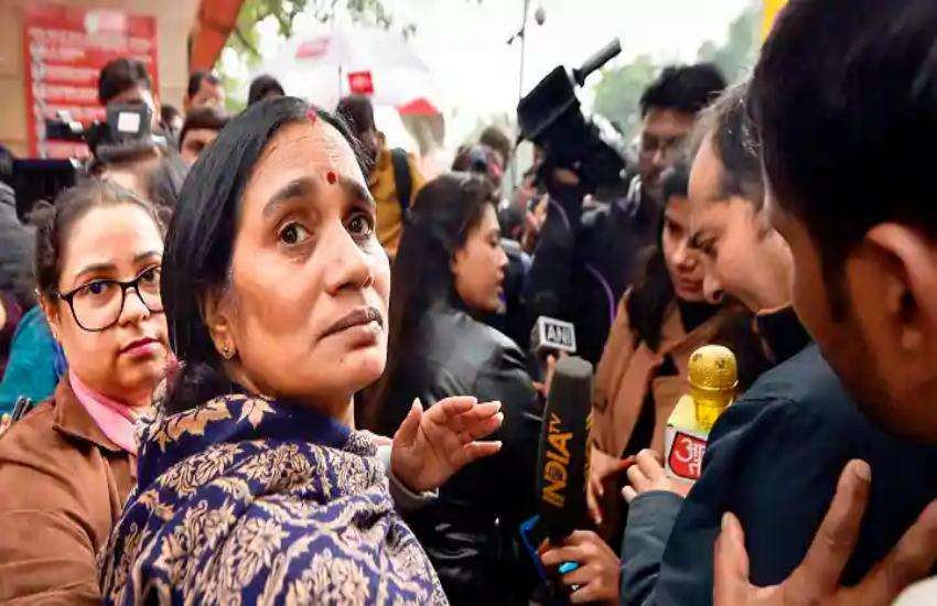nirbhaya-mother.jpg