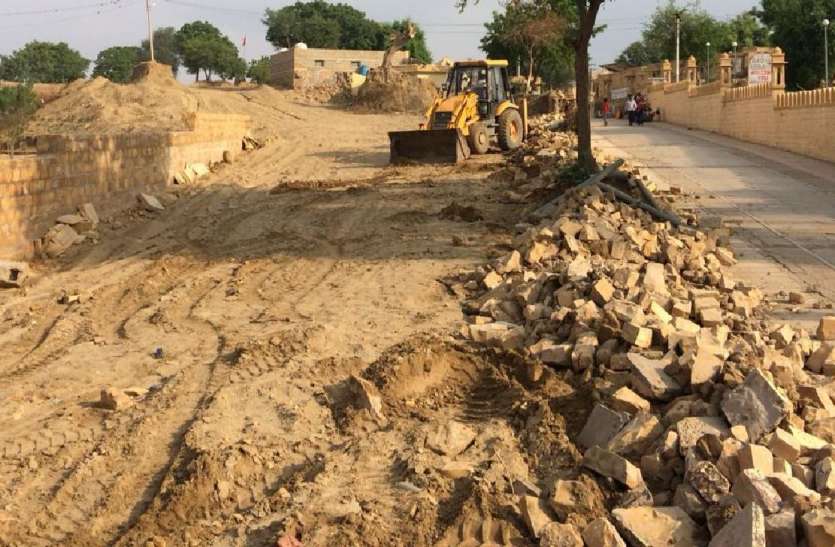 construction गुणवत्ताहीन निर्माण की शिकायत