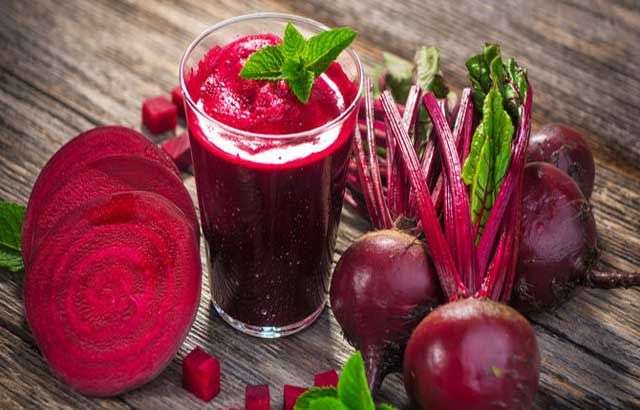 benefits of beetroot juice in winter | चुकंदर जूस के होते हैं बेमिसाल  फायदे, लिवर की बीमारियों को जड़ से कर देता है खत्म | Patrika News