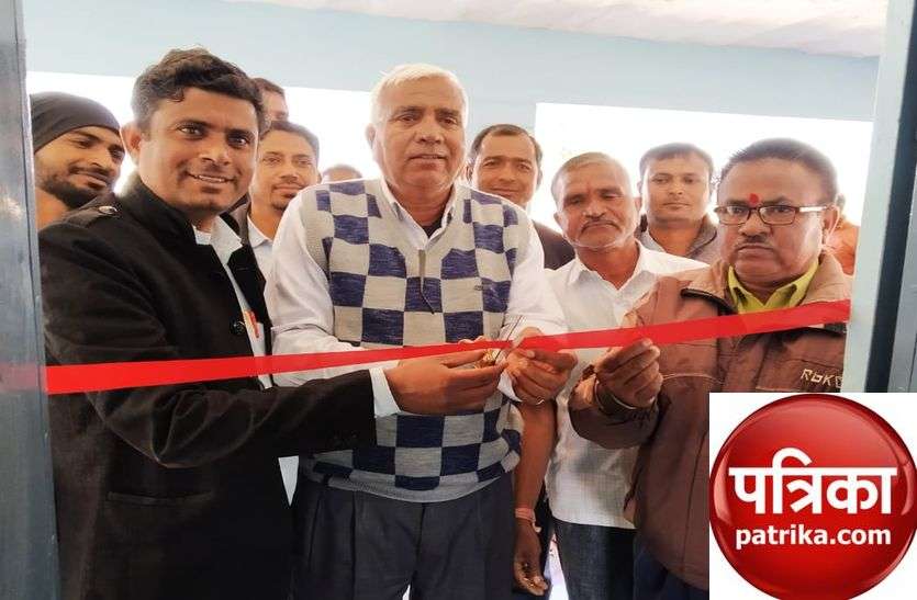अब रतनगढ़ के विद्यार्थी स्मार्ट एलईडी, इंटरनेट, यूट्यूब से करेंगे पढ़ाई, स्मार्ट क्लास का किया उद्घाटन अब रतनगढ़ के विद्यार्थी स्मार्ट एलईडी, इंटरनेट, यूट्यूब से करेंगे पढ़ाई, स्मार्ट क्लास का किया उद्घाटन