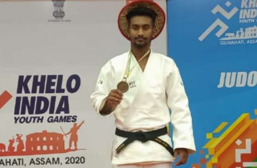 cg news यूथ गेम्स 2020: छत्तीसगढ़ के जूडो खिलाड़ी अनमोल सिंह ने जीता कांस्य पदक