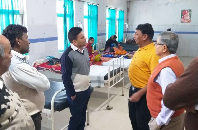 कलेक्टर ने जिला चिकित्सालय का किया निरीक्षण कलेक्टर ने जिला चिकित्सालय का किया निरीक्षण