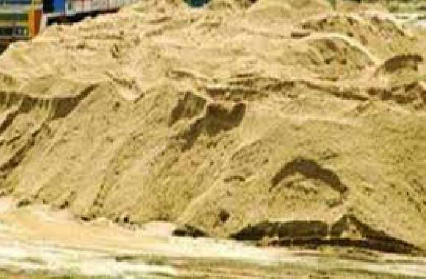 माफिया पर लगाम के लिए गठित स्पेशल टास्क फोर्स ने किया का मुखबिर रैकेट का भंडाफोड़ माफिया पर लगाम के लिए गठित स्पेशल टास्क फोर्स ने किया का मुखबिर रैकेट का भंडाफोड़
