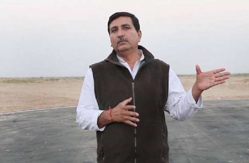 Revenue Minister Harish Chaudhary खेतों में बने मकान पर किसान ले सकेगा बैंक लोन, नियमों में किया बदलाव