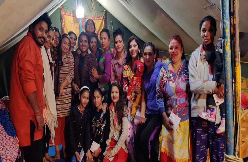 जनप्रतिनिधियों और मंत्रियों ने देखा सकर्स, मेले में पहुंच अध्यक्ष को दी शुभकामनाएं जनप्रतिनिधियों और मंत्रियों ने देखा सकर्स, मेले में पहुंच अध्यक्ष को दी शुभकामनाएं