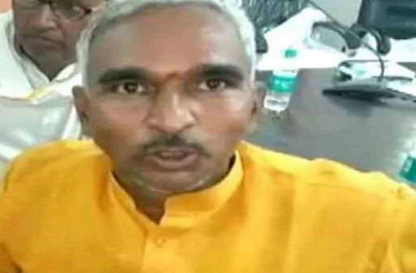 ‘सपा और बसपा राक्षसों की पार्टी’ ‘सपा और बसपा राक्षसों की पार्टी’
