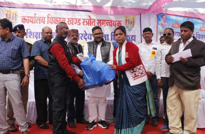 गांधी दर्शन से ही स्वच्छता के लक्ष्य की प्राप्ति सम्भव गांधी दर्शन से ही स्वच्छता के लक्ष्य की प्राप्ति सम्भव