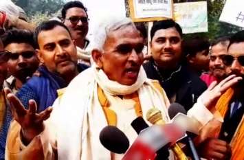 BJP MLA Surendra Singh Attack on Ram Govind Chaudhary Over CAA Opposed CAA रामगोविंद चौधरी पर भाजपा विधायक का तंज, अपना नाम गोविंद खान क्यों नहीं रख लेते