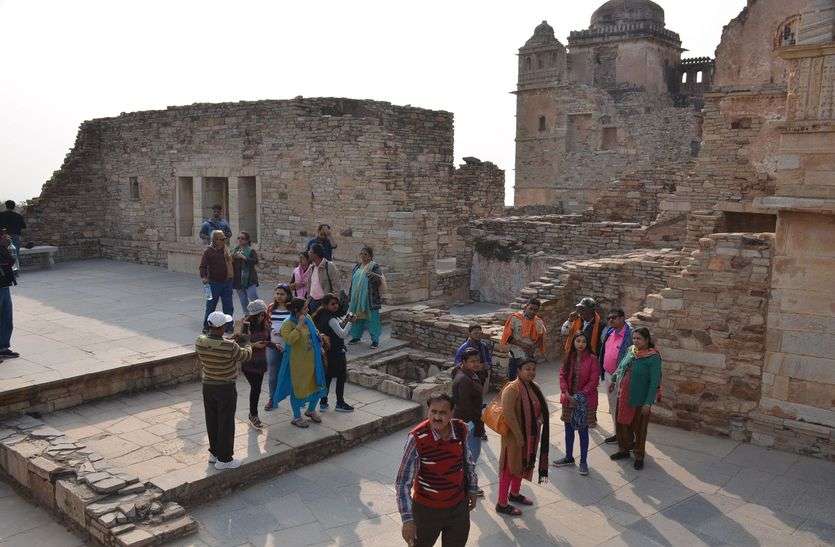 फोर्ट फेस्टिवल मनाने के बाद क्या उम्मीदें जगी फोर्ट फेस्टिवल मनाने के बाद क्या उम्मीदें जगी