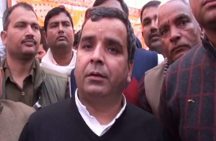 Sp leader Dharmendra yadav गाजीपुर में बोले सपा नेता धर्मेंद्र यादव, 2022 में योगी सरकार का जाना तय
