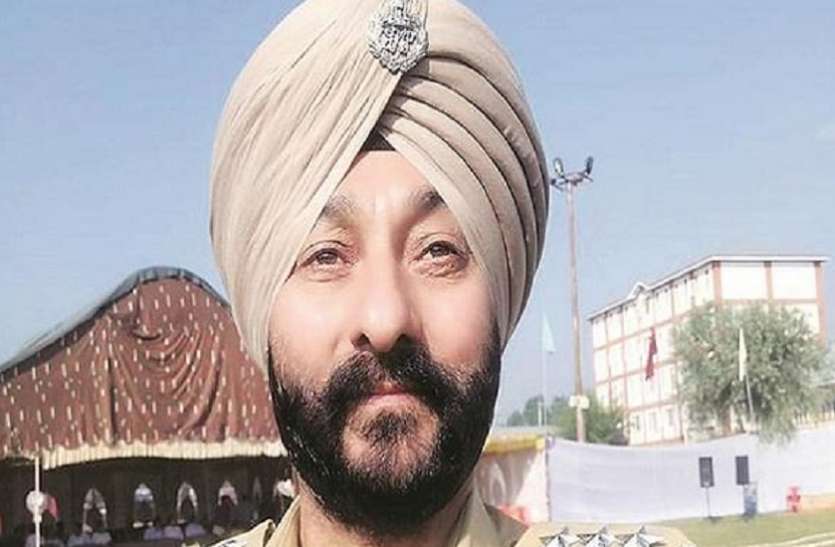 devendra singh आतंकियों की मदद करने वाला डीएसपी देवेंद्र सिंह को पुलिस ने किया बर्खास्त
