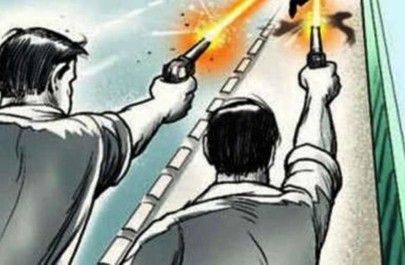 गोली चलाकर कहां छिपे थे रंगबाज, पुलिस ने कैसे पकड़ा गोली चलाकर कहां छिपे थे रंगबाज, पुलिस ने कैसे पकड़ा