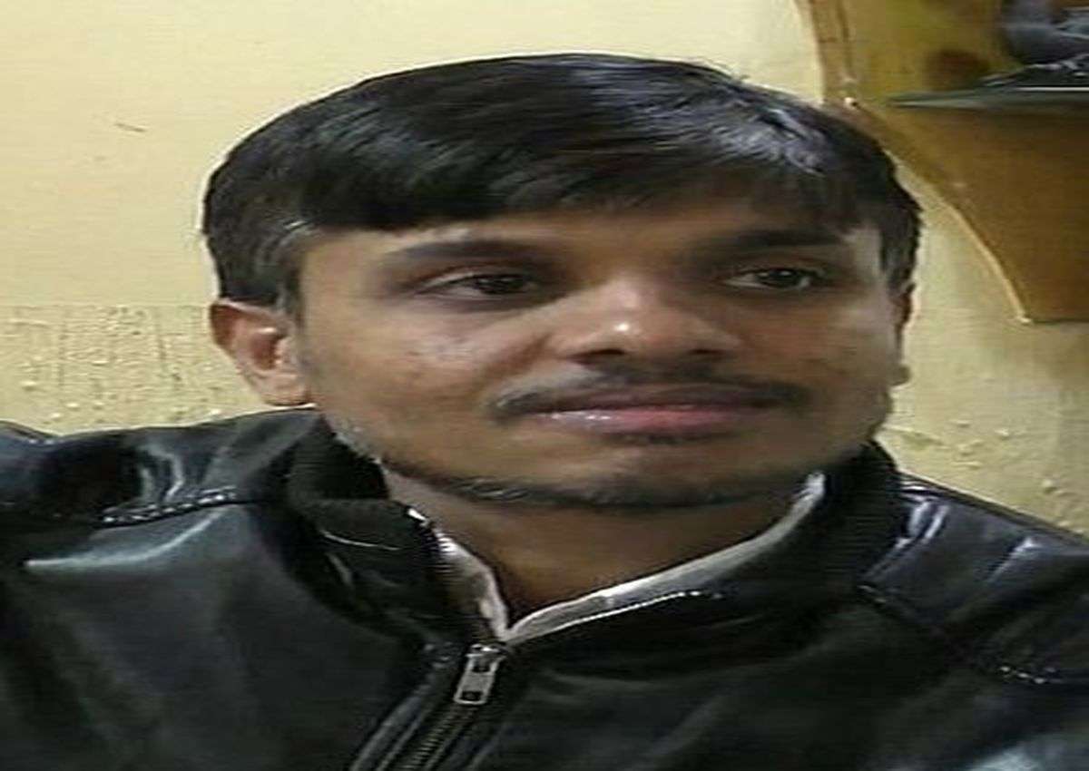 गुजरात में भाजपाई बगावत पर, दिया सामूहिक इस्तीफा