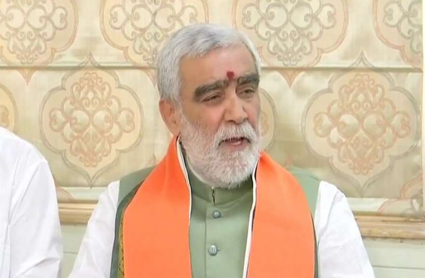 ashwani chaubey अनुच्छेद 370 हटने के बाद लोगों को जागरूक करने जम्मू-कश्मीर जाएंगे केंद्रीय मंत्री, अश्विनी चौबे भी होंगे शामिल