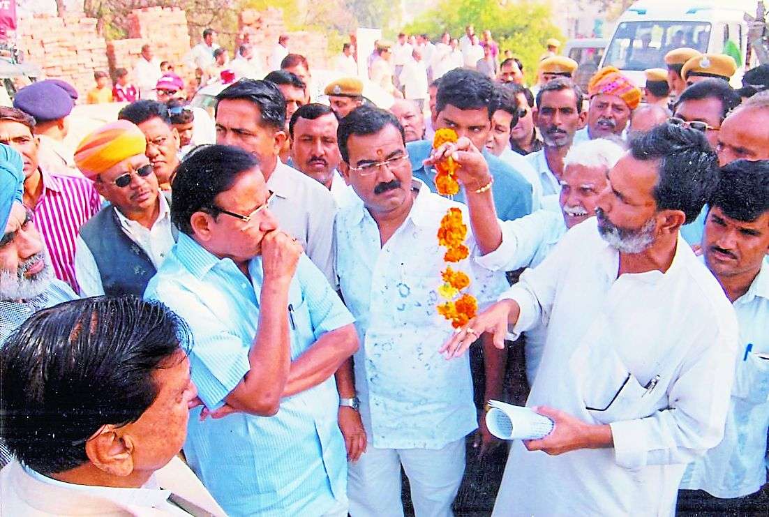 सीएम से लेकर मंत्री तक ने देखे हालात, गंदे पानी का दंश फिर भी समाधान नहीं