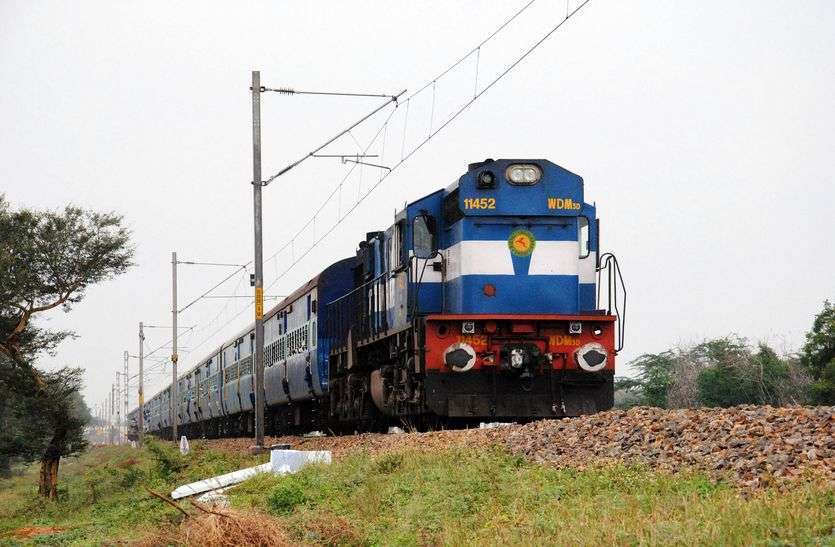 रेल यात्रियों के लिए बड़ी खुशखबरी, कोटा-जयपुर एक्सप्रेस अब हिसार तक, जानिए टाइम टेबल कोटा-जयपुर एक्सप्रेस ट्रेन अब सीकर-झुंझुनूं-लुहारू होकर हिसार तक चलेगी, 12 घंटे में तय करेगी सफर
