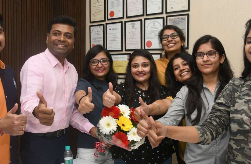 CA RESULT : सीए फाइनल में फिर छाए सूरत के होनहार CA RESULT : सीए फाइनल में फिर छाए सूरत के होनहार