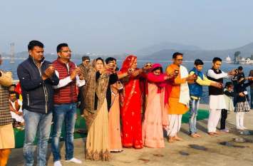 Adityark Festival celebrated सूर्य को अघ्र्य देकर आदित्यार्क महोत्सव मनाया