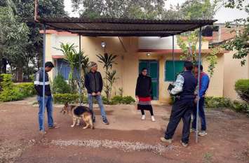 Millions stolen in the house of Tehsildar Madam in panna पन्ना शहर में चोरों ने बनाया तहसीलदार के बंगले को निशाना, सूनसान देखकर पार कर दी लाखों की ज्वेलरी