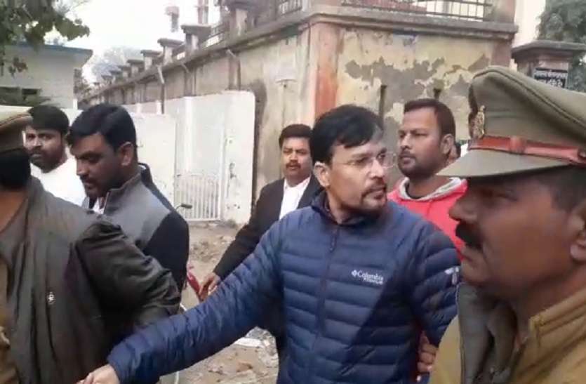 crime case बाहुबली अखंड प्रताप सिंह पर एडीजे के हत्या प्रयास की साजिश का आरोप