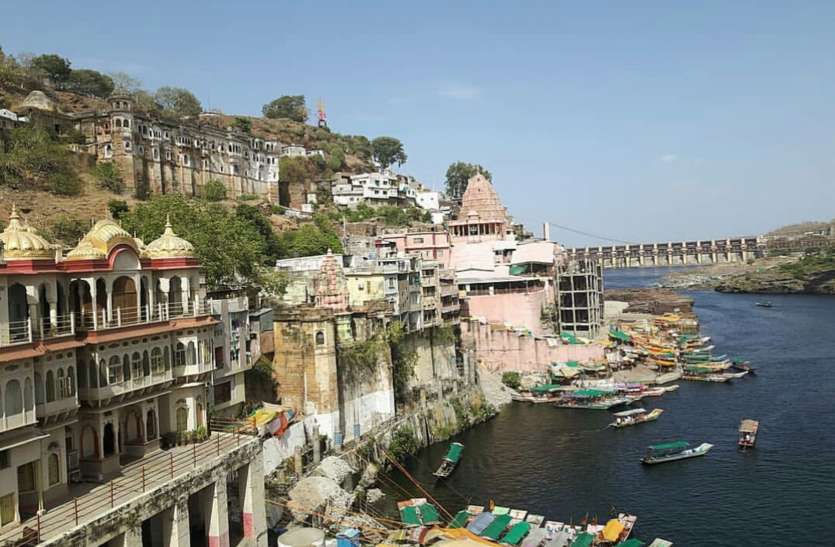 मां नर्मदा पर होगी फूलों की बारिश मां नर्मदा पर होगी फूलों की बारिश