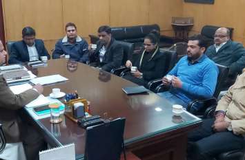 Dispute ended between Hanumangarh's Pilibanga SDM and Goluwala CHC inc चाय पर चर्चा के साथ निपटा 'कुर्सी पर उठने-बैठने' का चर्चित मामला