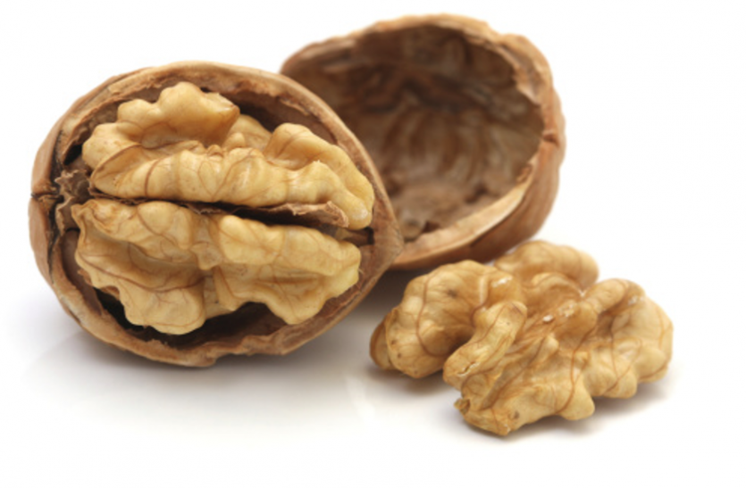 Eating walnuts is good for your heart and gut health Walnut Benefits: अखरोट खाएं, दिमाग के साथ दिल भी मजबूत बनाएं