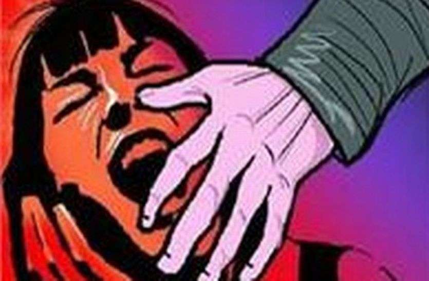 युवती से चैटिंग करने वाले के खिलाफ कसा कानूनी शिकंजा युवती से चैटिंग करने वाले के खिलाफ कसा कानूनी शिकंजा