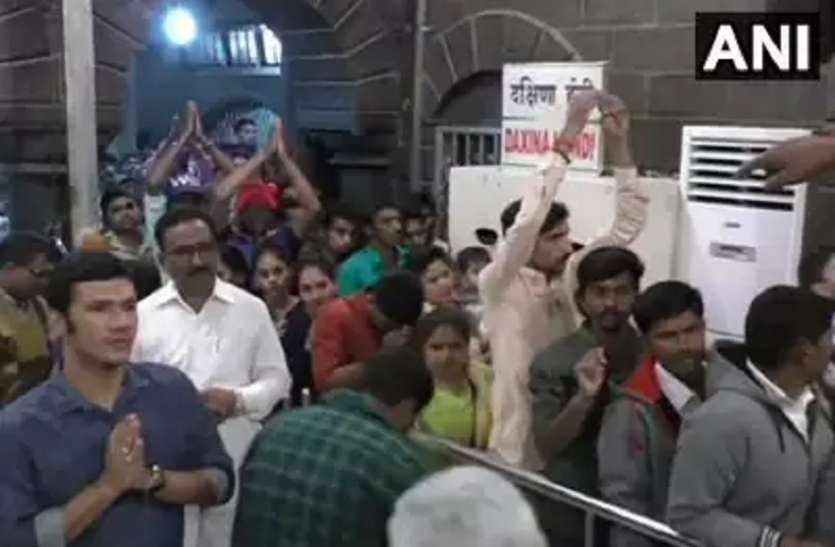 sai_baba_1.jpg शिरडी में बंद का ऐलान, पाथरी को साईंबाबा का जन्मस्थान बताने से नाराज लोग