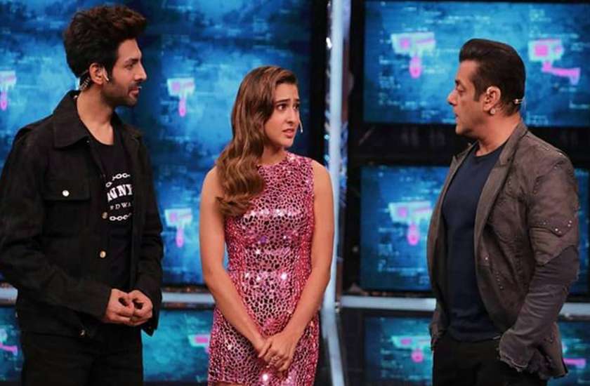 बिग बॉस के सेट पर शूट करने गए थे सारा- कार्तिक, हुआ कुछ ऐसा कि खुद को जोर- जोर से मारने लगे एक्टर....