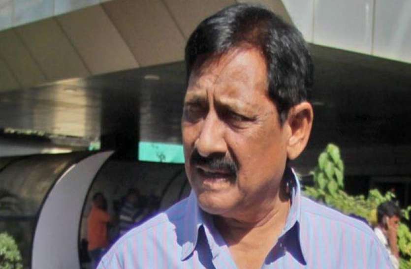 chetan.jpg Moradabad: होमगार्ड मंत्री के खेत से चोर ले गए तीन लाख रुपये के सोलर पैनल