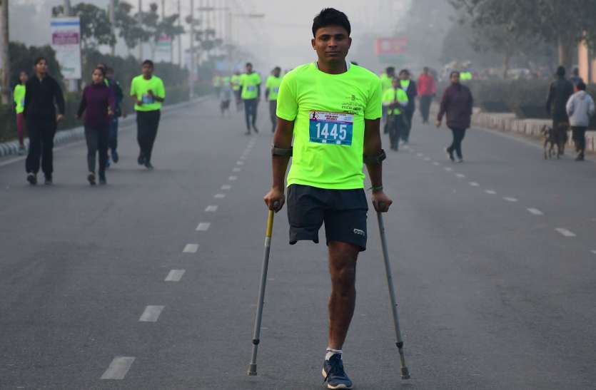 Story of Hounsley and passion, this man has run 18 marathons हौंसले और जज्बे की कहानी,एक पैर से अब तक 18 मैराथन दौड़ चुका है यह शख्स