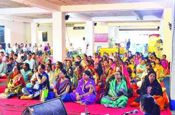 प्रभु भाव के भूखे हैं आडम्बर के नहीं प्रभु भाव के भूखे हैं आडम्बर के नहीं