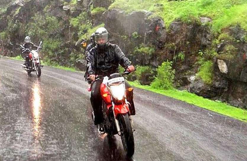 power_bike.jpg ऑटो सेक्टर में मंदी के बावजूद प्रदेश में इस बाइक की बढ़ी चार गुना बिक्री, लोगों में बढ़ रहा आकर्षण